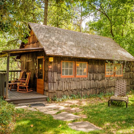 Orchard Canyon on Oak Creek