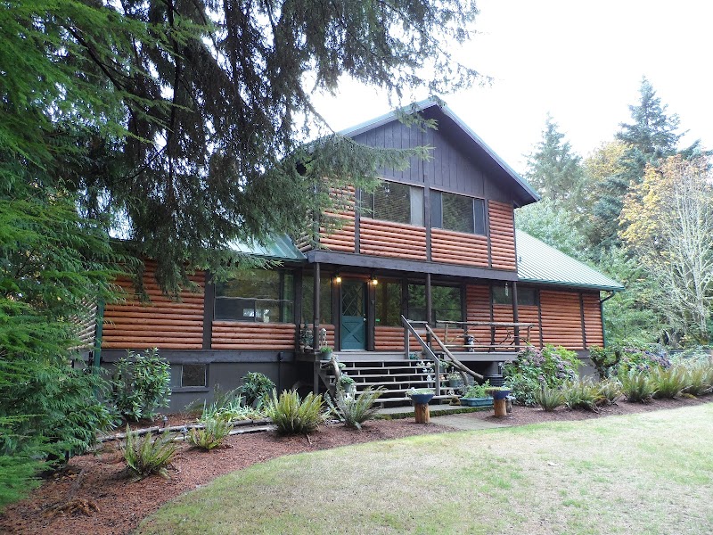 Frog Creek Lodge