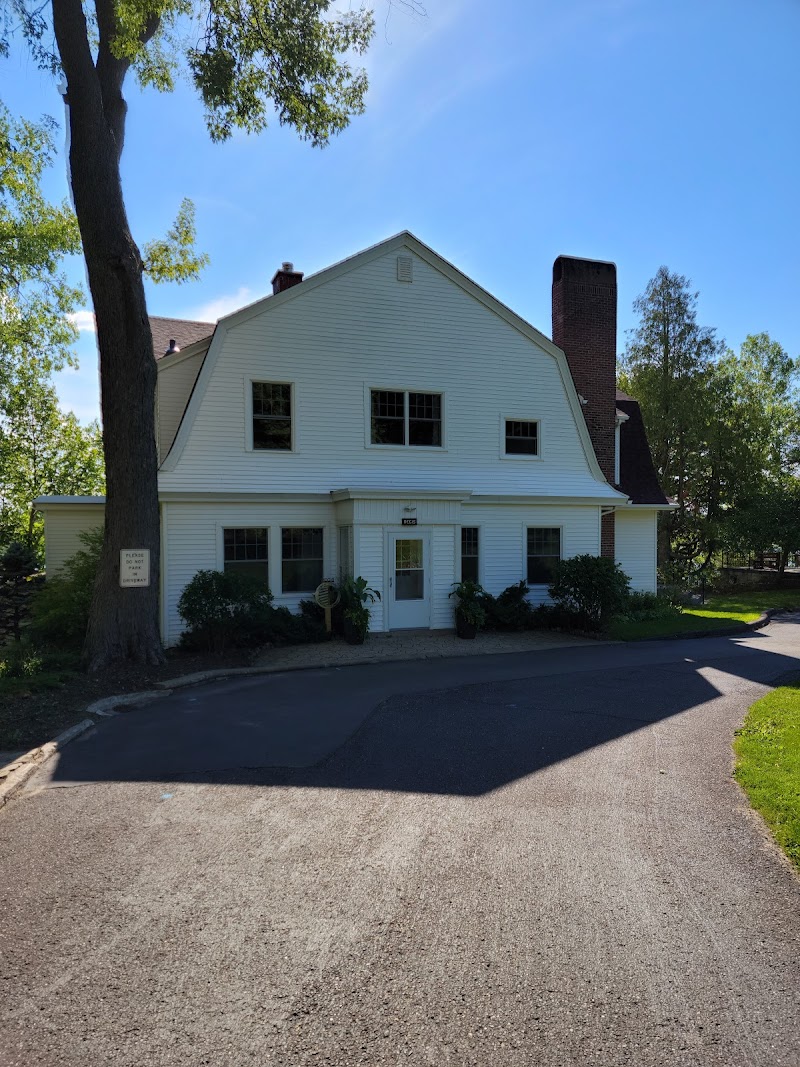 Jesuit Retreat House thumbnail 2