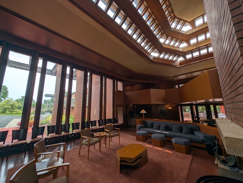 Wingspread Retreat & Executive Conference Center thumbnail 2