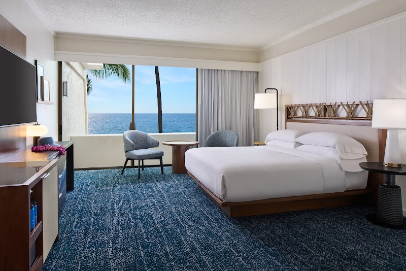 OUTRIGGER Kona Resort & Spa thumbnail 2