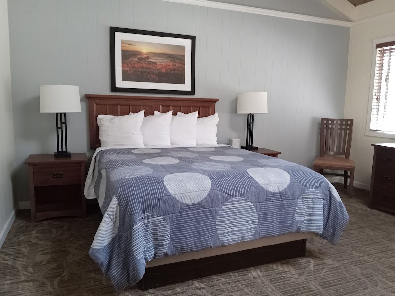 Big Sur Lodge thumbnail 2