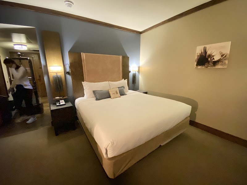 Sage Lodge thumbnail 2