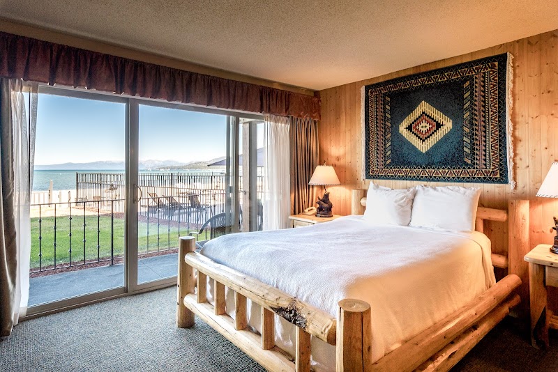 Tahoe Lakeshore Lodge & Spa thumbnail 2