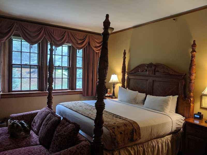 Castle Hill Resort and Spa thumbnail 2