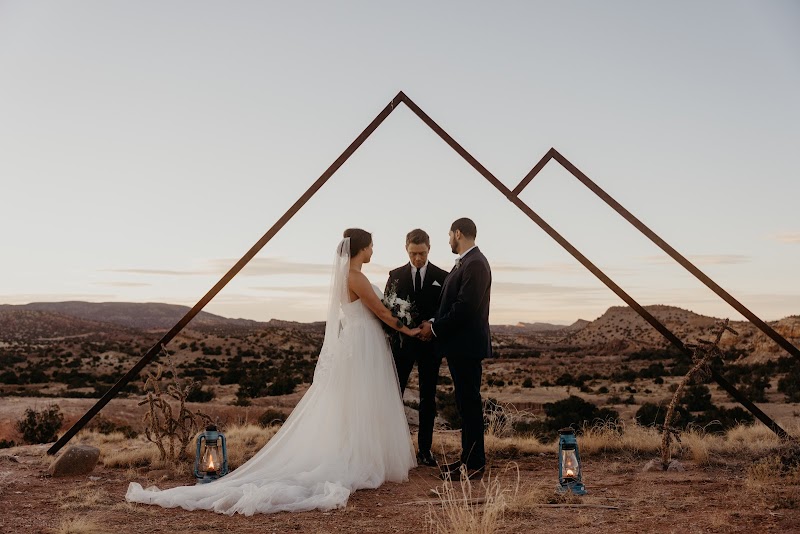 Desert Harbor Retreat thumbnail 2