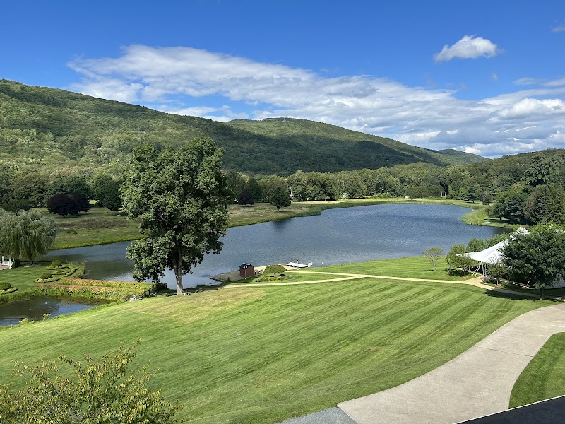 EarthMind Wellness Center thumbnail 3