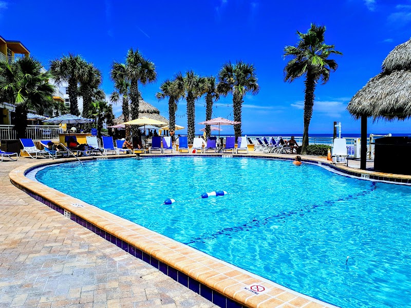 The Shores Resort & Spa thumbnail 3