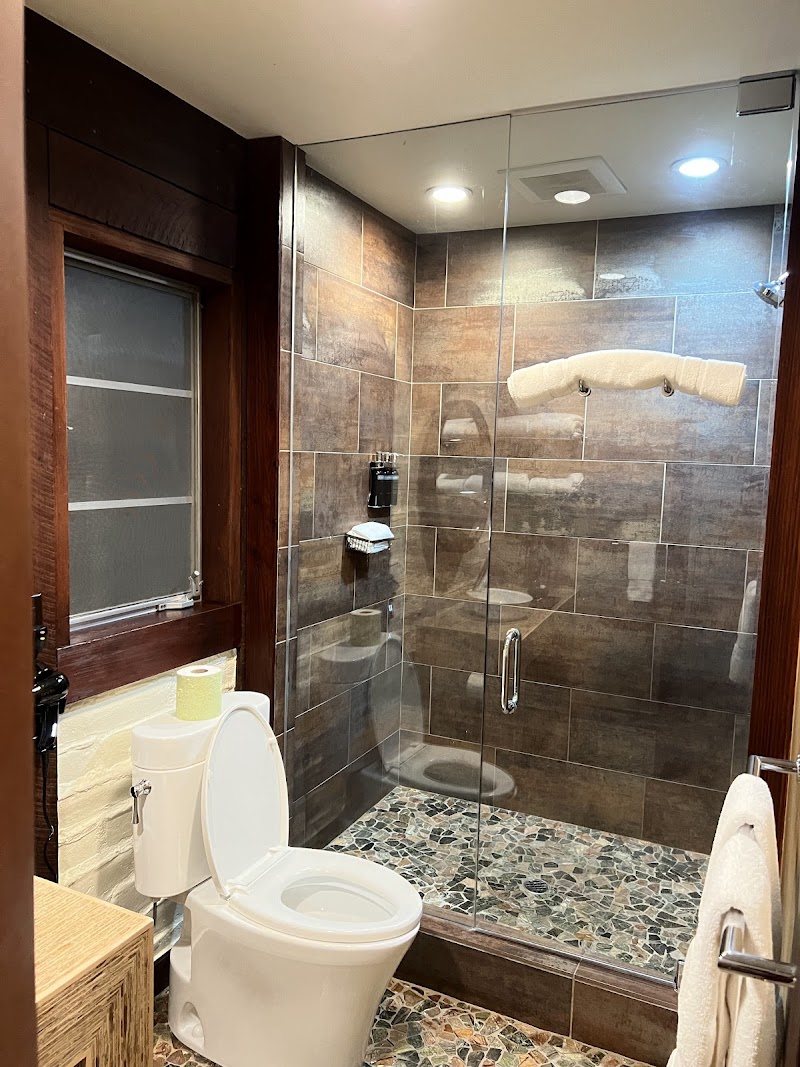 Glen Oaks Big Sur thumbnail 3