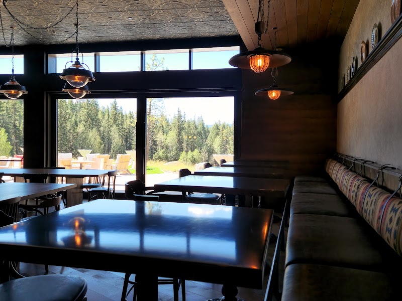 Lone Rock Retreat thumbnail 3