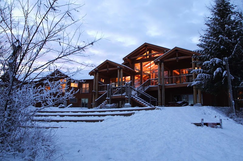 Clearwater Lodge thumbnail 3