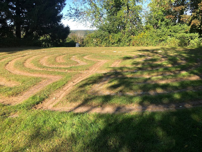 Wisdom House Retreat & Conference Center thumbnail 3