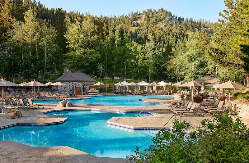 Everline Resort & Spa Lake Tahoe - Destination by Hyatt thumbnail 3