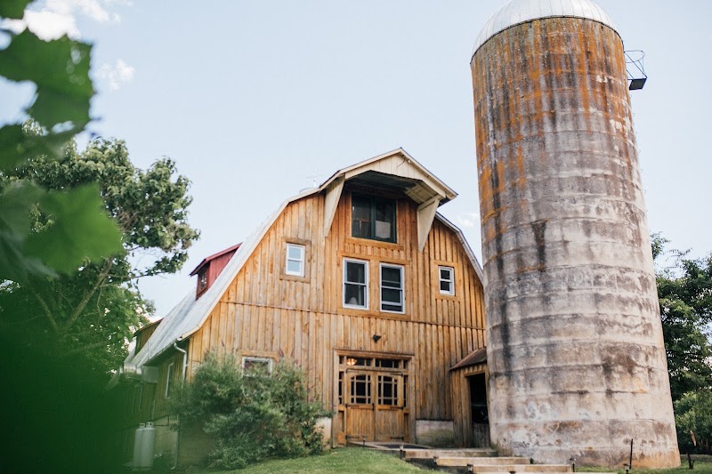 Heartstone Country Retreat thumbnail 3