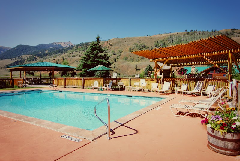 Red Rock Ranch thumbnail 3