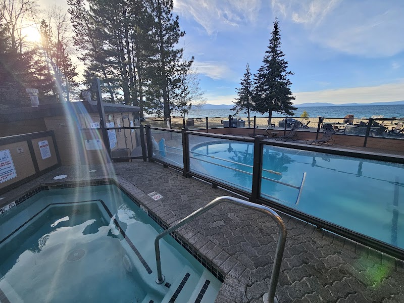Tahoe Beach & Ski Club thumbnail 3