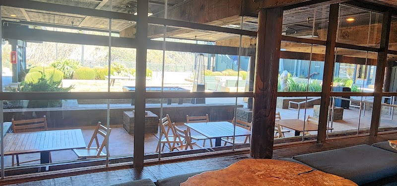 Timber Cove Resort thumbnail 3